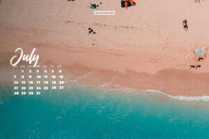 July Calendar Desktop Version - Beach
